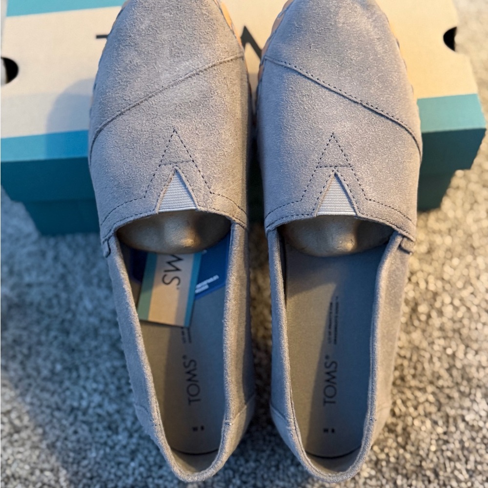TOMS Women's Gray Slip-On Shoes